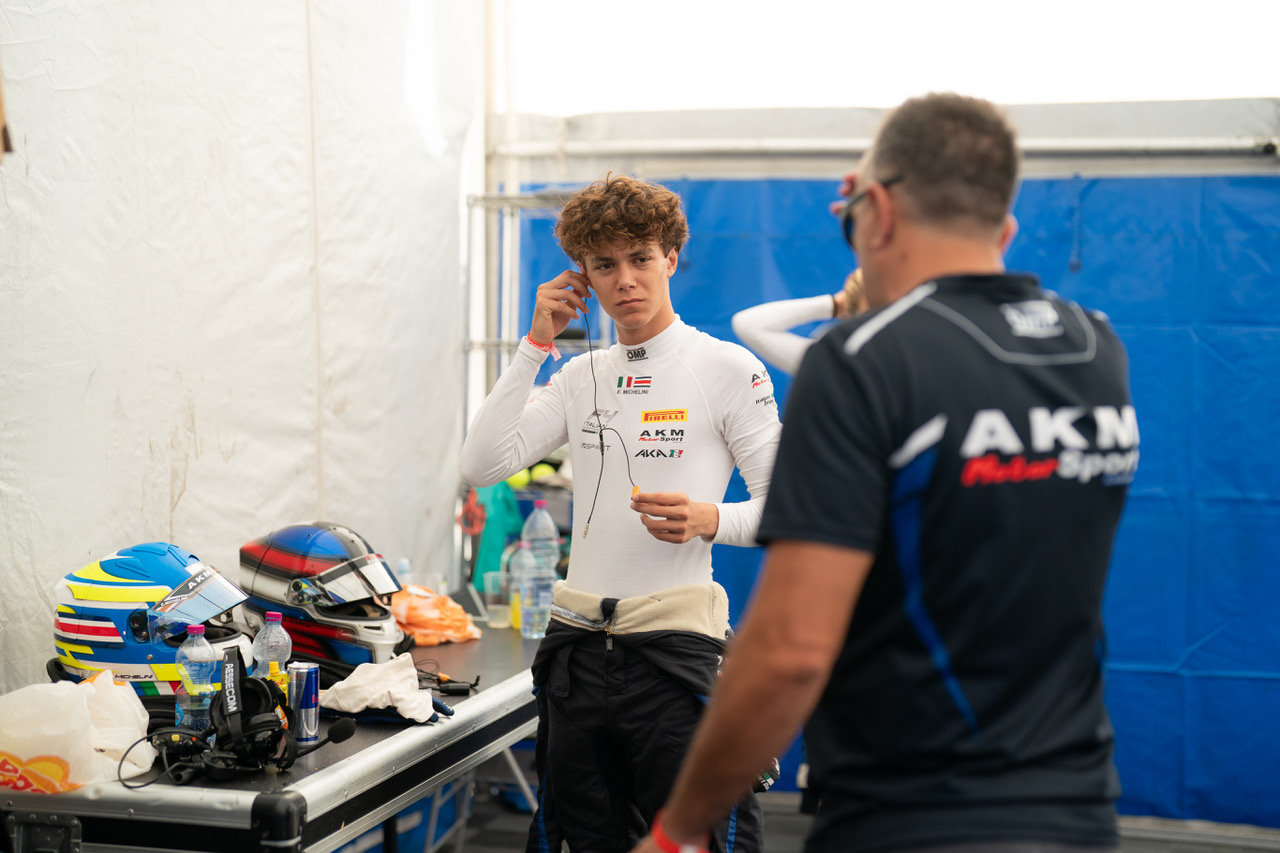 Evan Michelini vuelve a escena en Monza